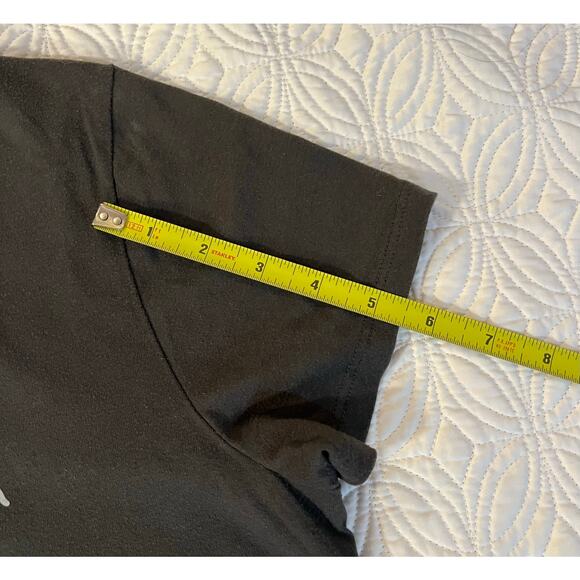 Under Armour T-shirt
Excellent condition
Size large - Picture 5 of 5